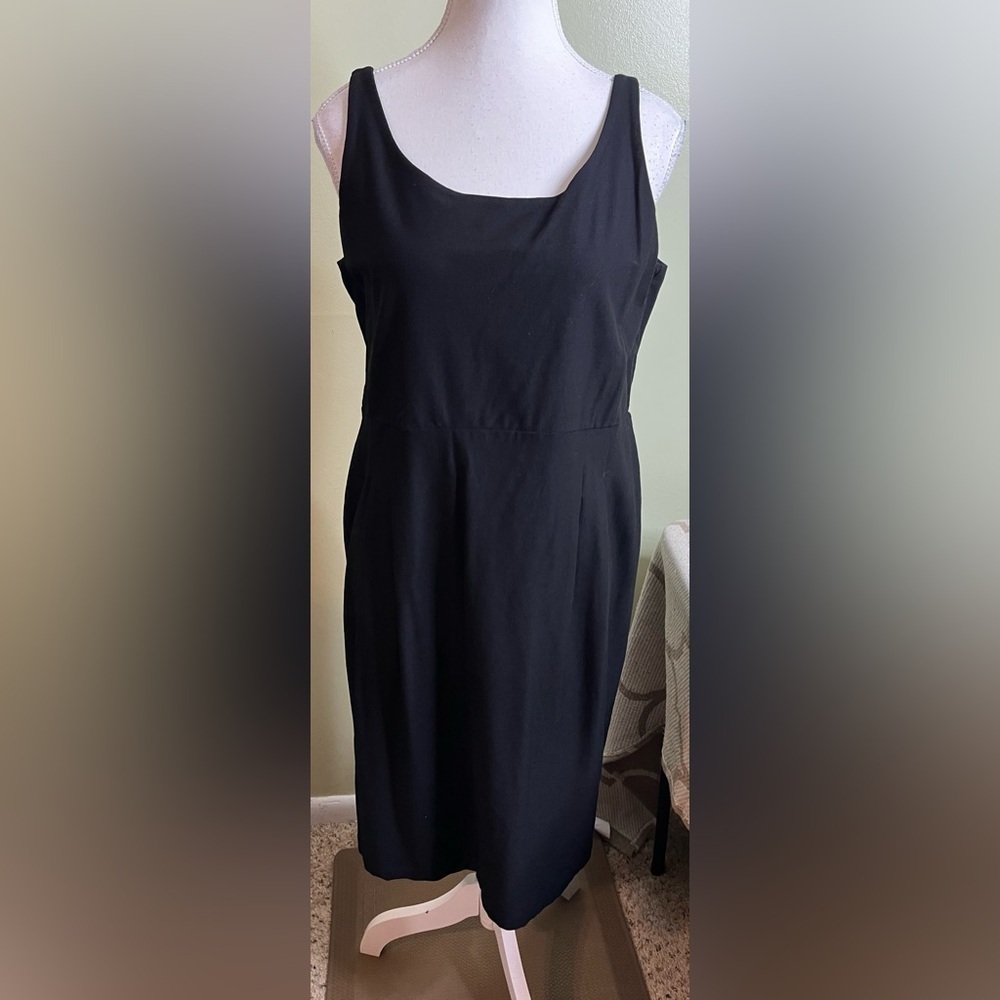 Eileen Fisher Black Pleated front Knit Sleeveless Popover Dress, Size Medium